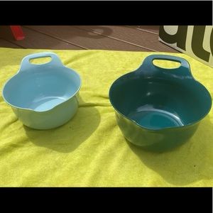 Rachael Ray mixing bowls